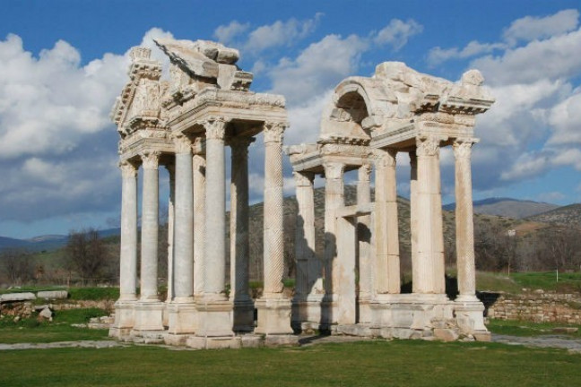 FULL DAY : LAODICIA & APHRODISIAS (Seat on Coach) - IZMIR